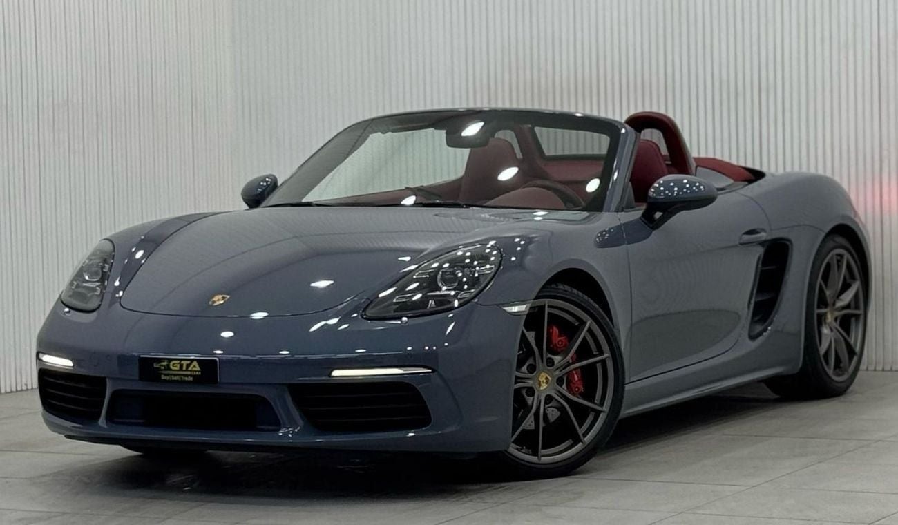 بورش بوكستر 718 S 2.5L A/T 2017 Porsche 718 Boxster S, 2026 Porsche Warranty, Sport Chrono Package, Low Kms, GCC