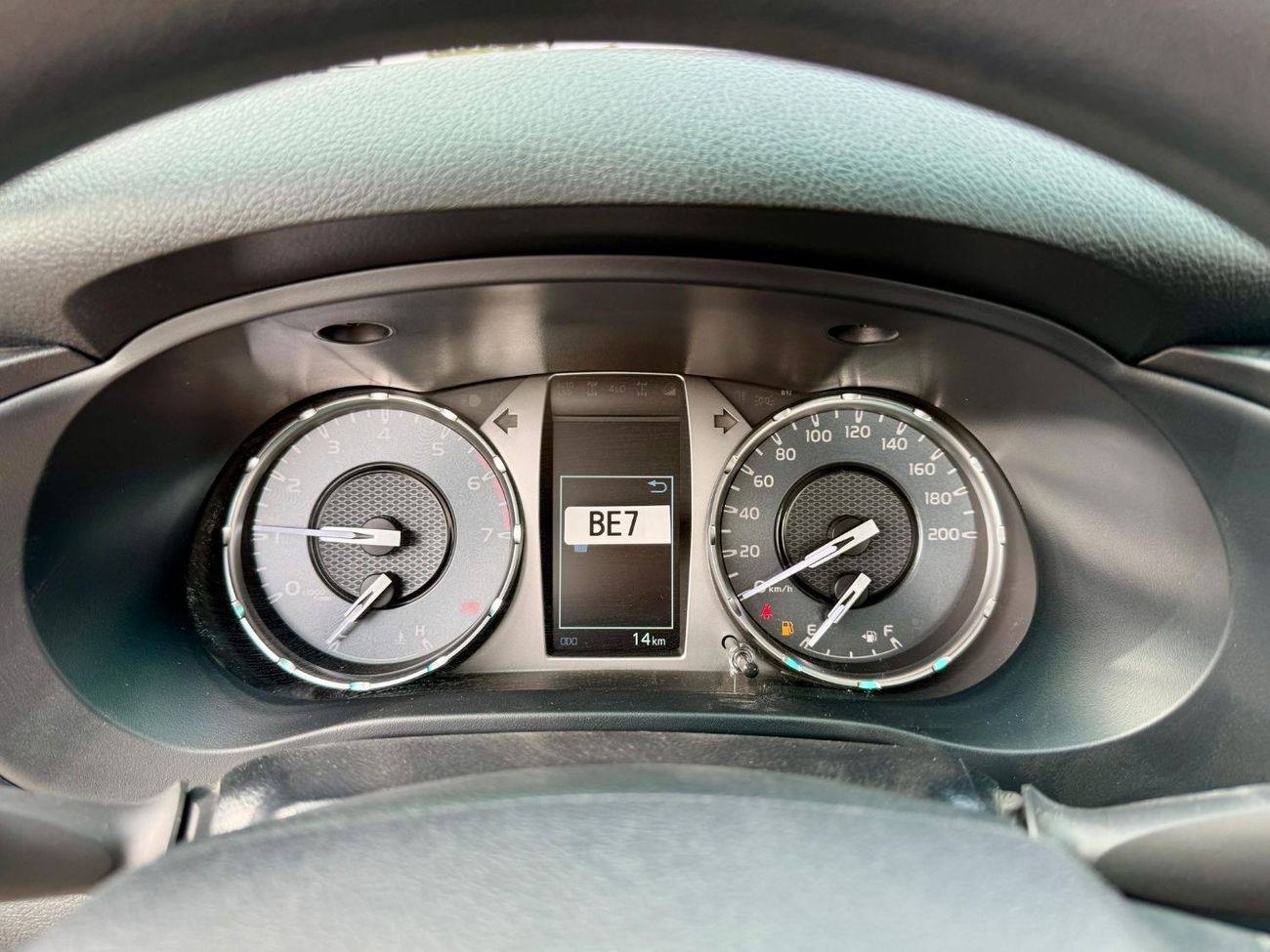 Toyota Hilux GLS 2.7L 4WD