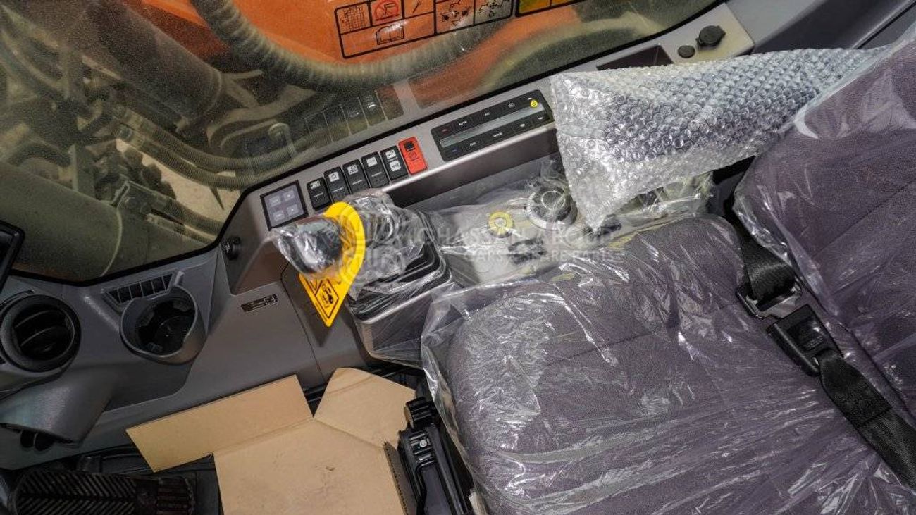 Develon DX210WA Wheel Excavator MY2025