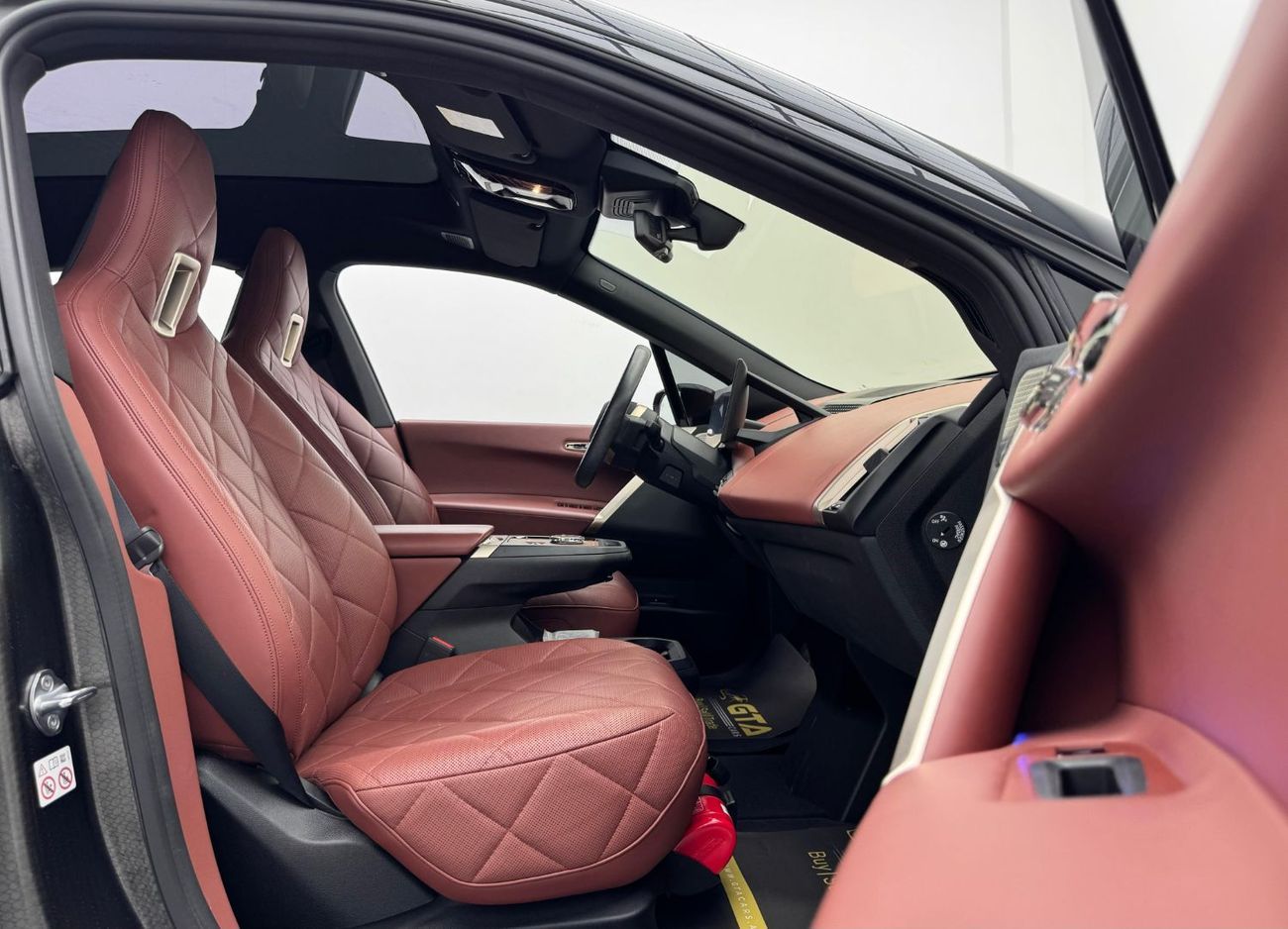 BMW iX 2023 BMW IX XDrive50, 2030 BMW Warranty, 2029 BMW Service Contract, BMW Service History, GCC