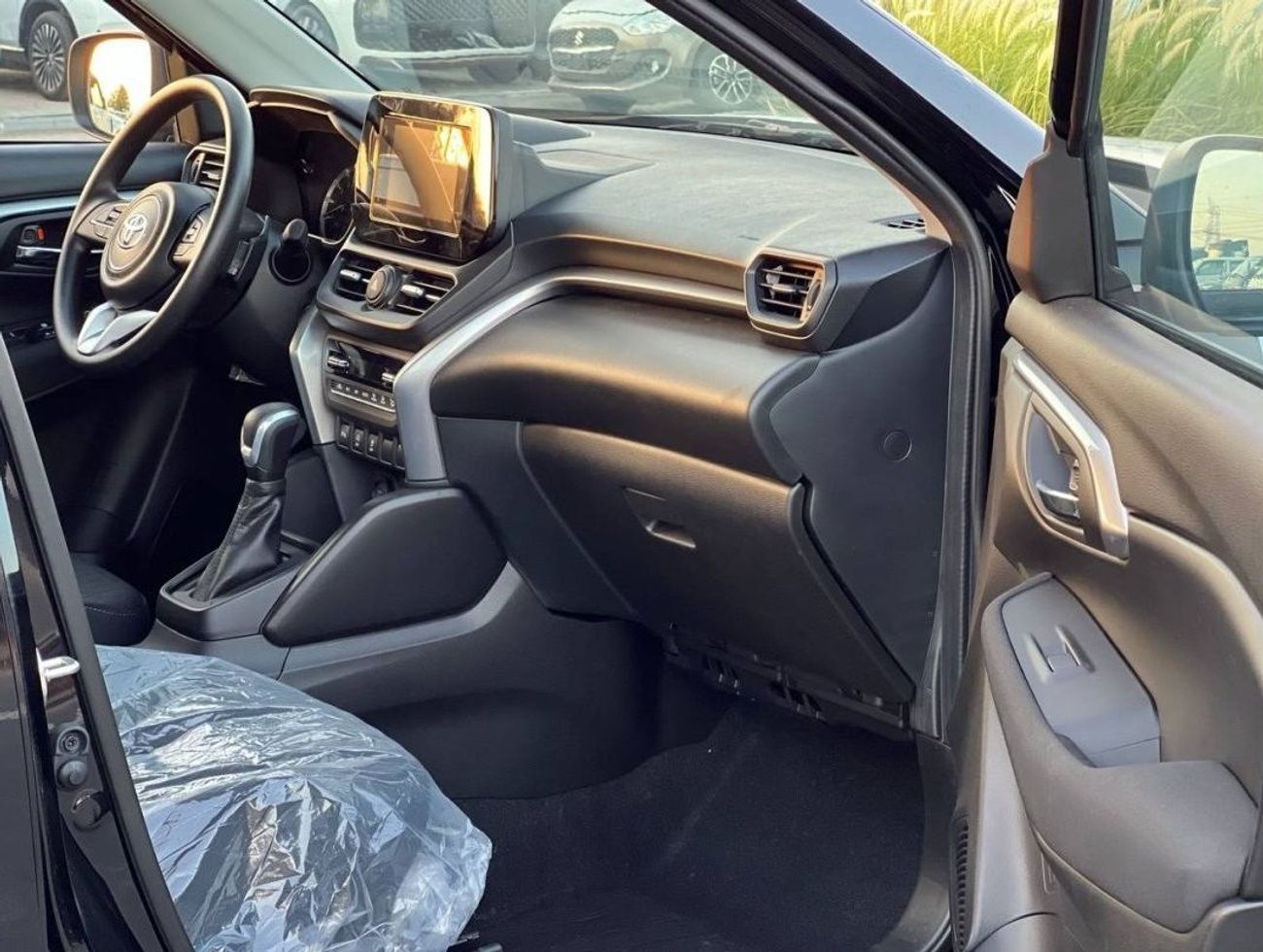 Toyota Urban Cruiser 1.5L PTR A/T // 2024 // HIGH OPTION WITH DVD & BACK CAMERA , PUSH START // SPECIAL OFFER // BY FORMU