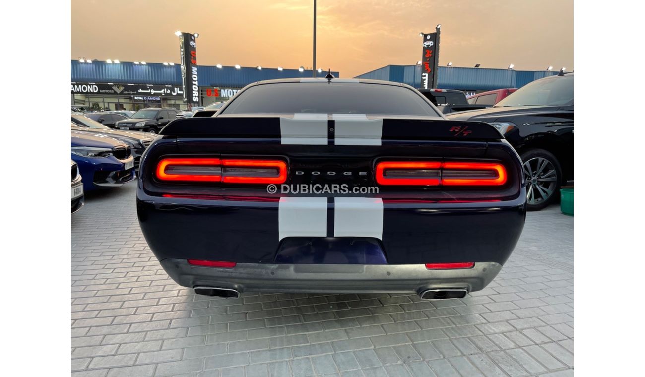 Dodge Challenger Rally