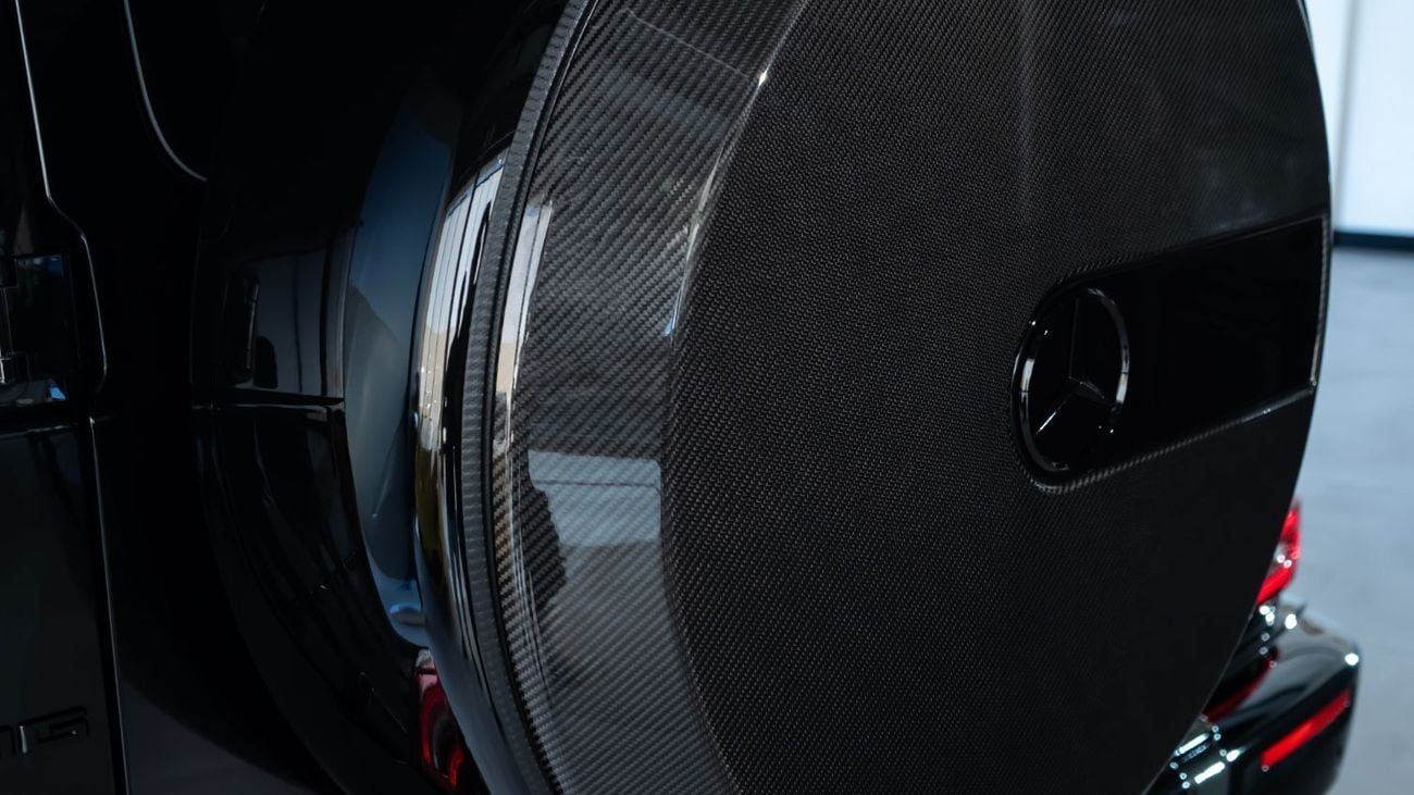 Mercedes-Benz G 63 AMG 2026 | BRAND NEW | FULL CARBON FIBER | DOUBLE NIGHT PACKAGE | 0 KM | FULL OPTION | GCC SPECS