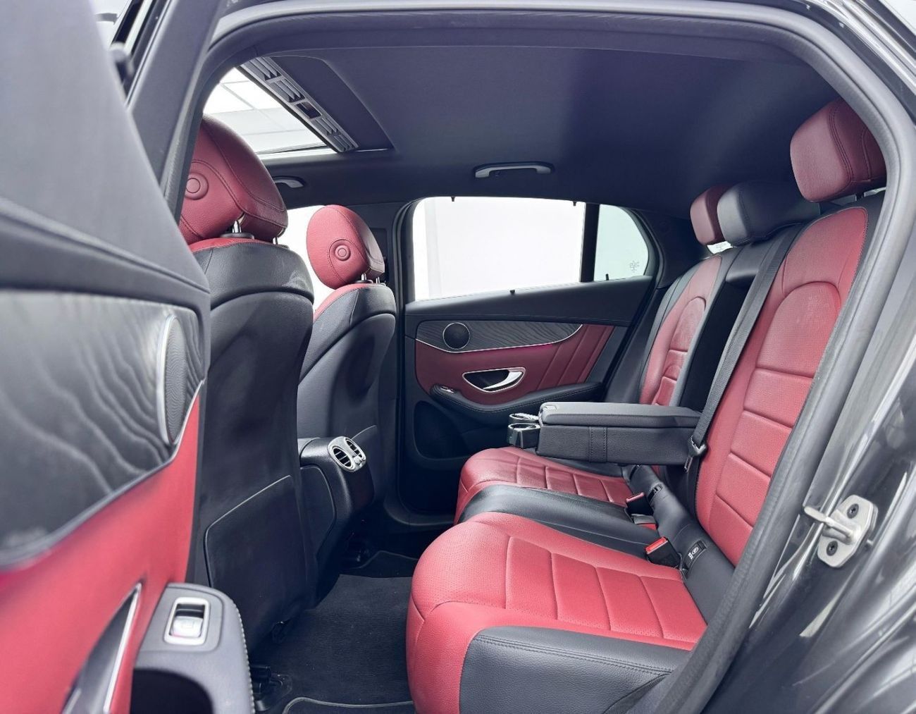 Mercedes-Benz GLC 200 2023 Mercedes Benz GLC200 AMG 4MATIC Coupe, 2028 Mercedes Warranty + Service Pack, Very Low Kms, GCC