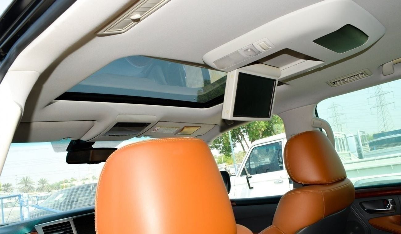 لكزس LX 570 Right hand drive petrol 5.7 V8 petrol Auto facelifted to 2021 TRD design imported no accidents full