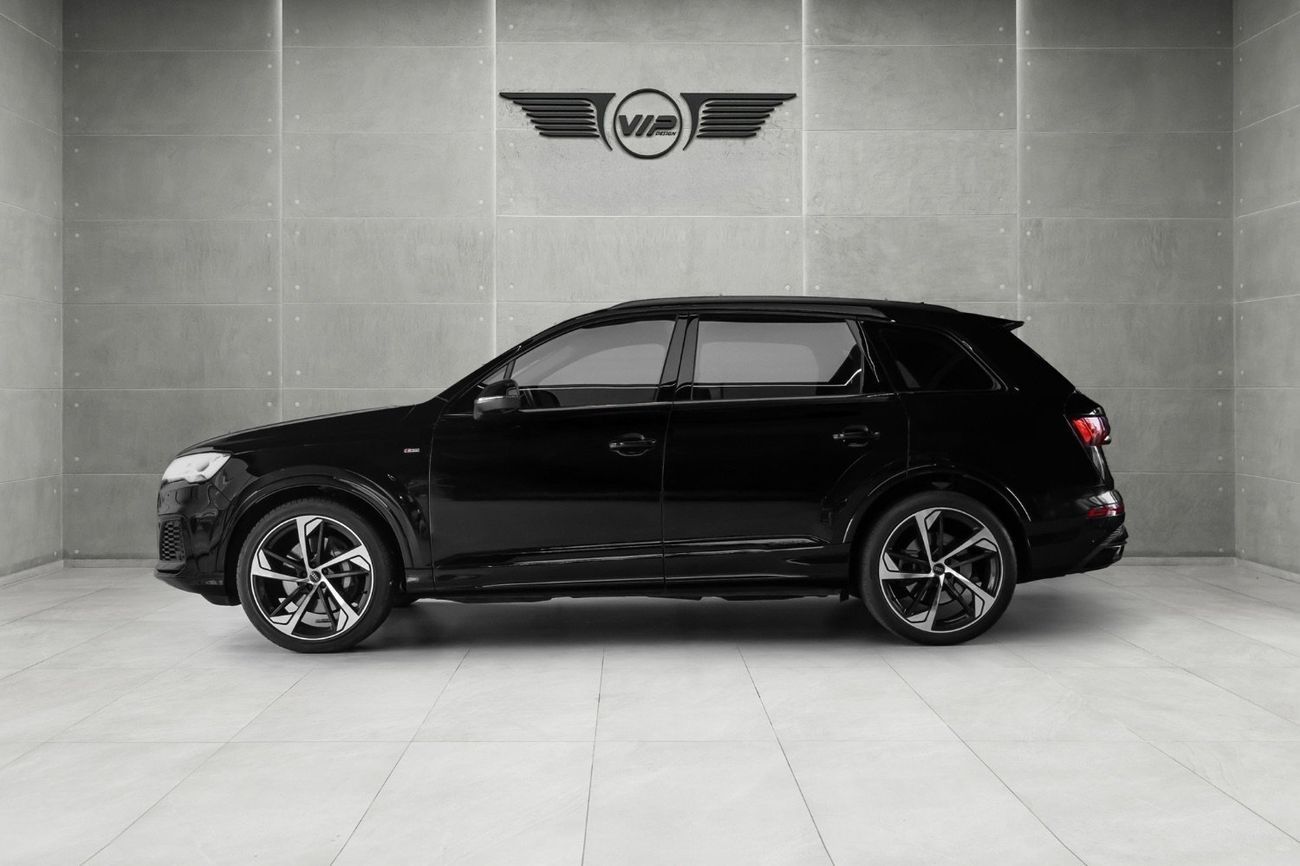 Audi Q7 55 TFSI | S-Line | 2021 | GCC Specs | Agency Warranty | Full Options
