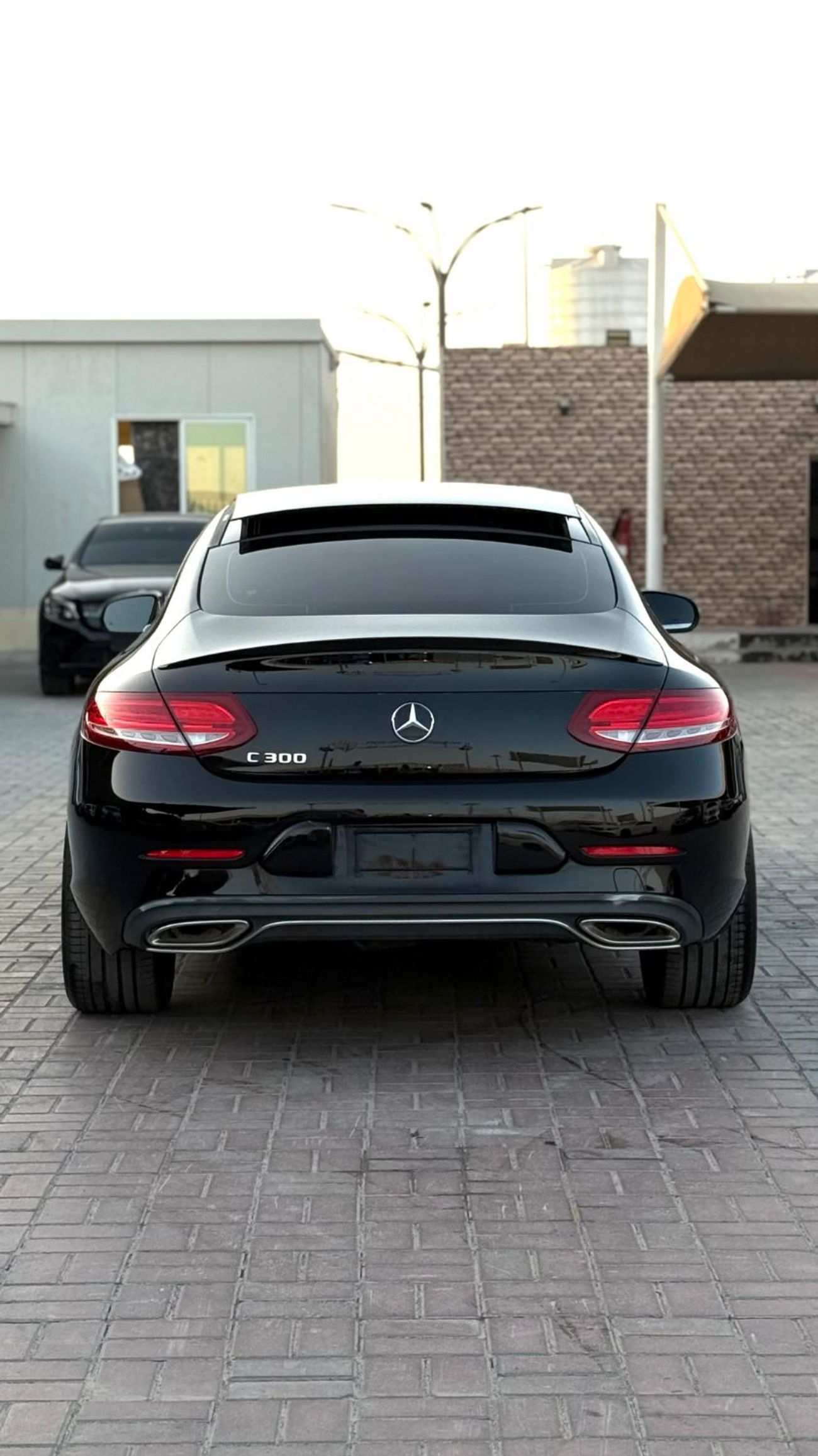 مرسيدس بنز C 300 كوبيه