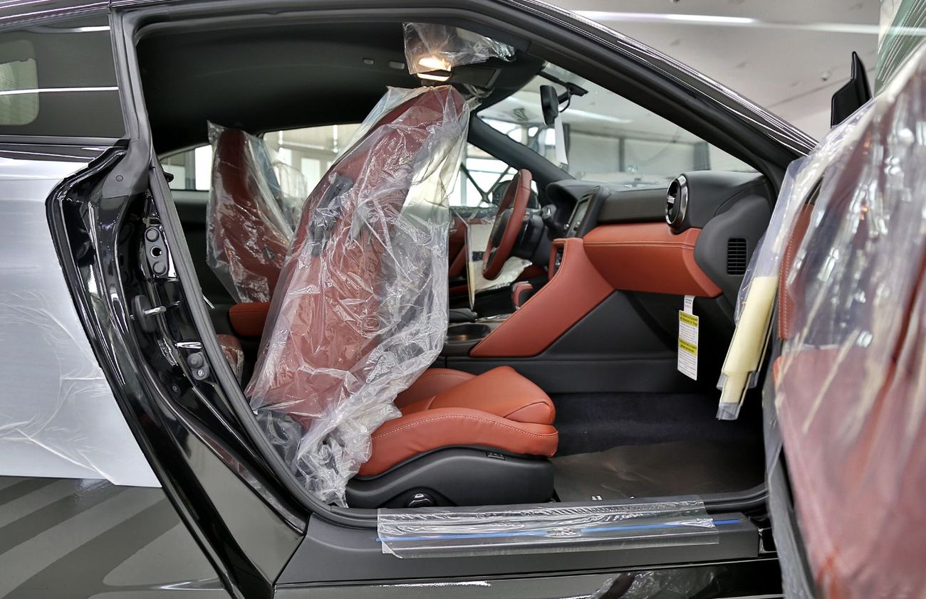 نيسان جي تي ار 2024 Premium Package FINAL EDITION (Local Registration +10%)