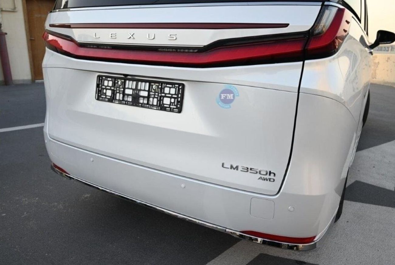 لكزس LM 350h 2.5L Automatic