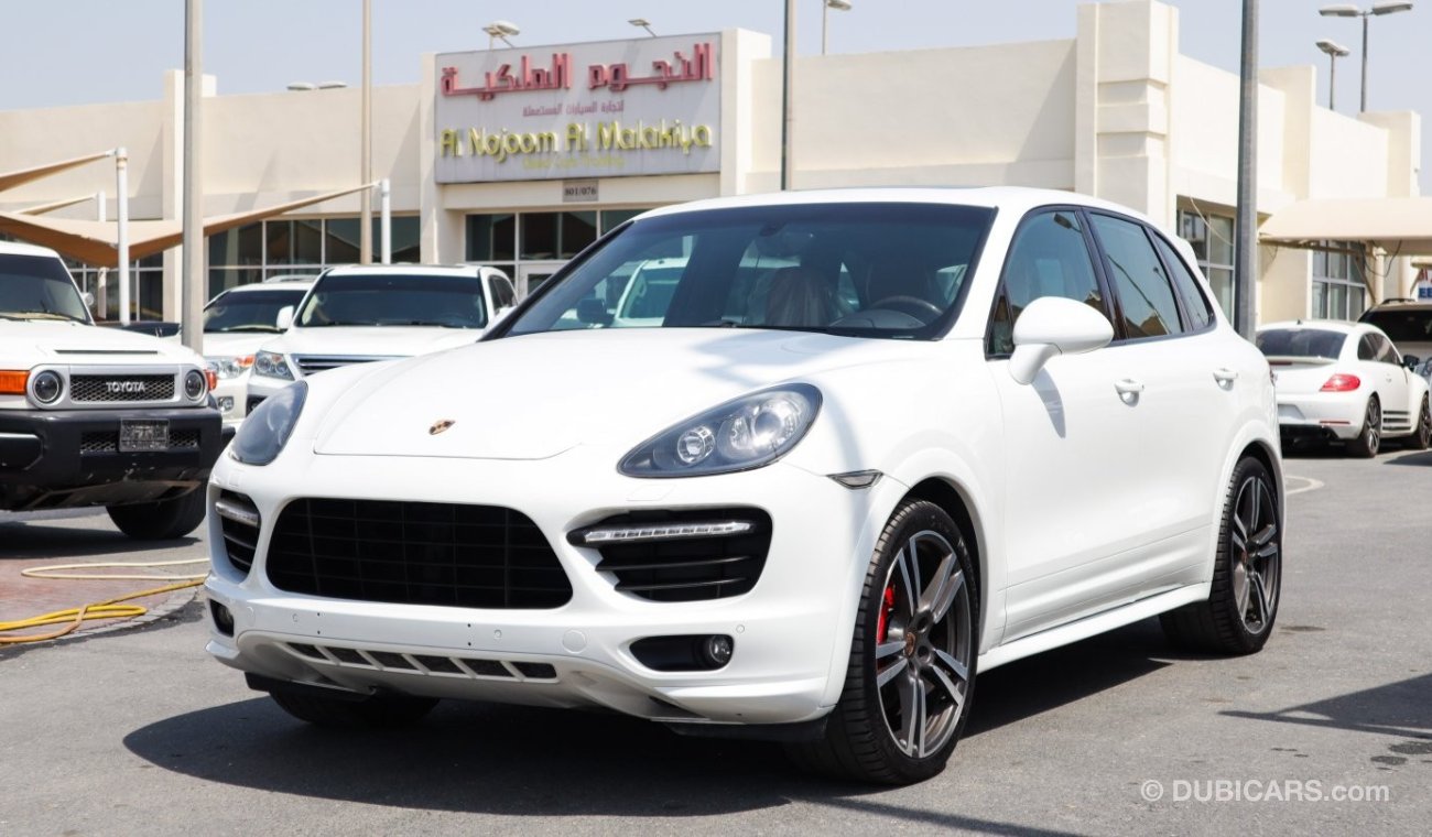 Porsche Cayenne GTS