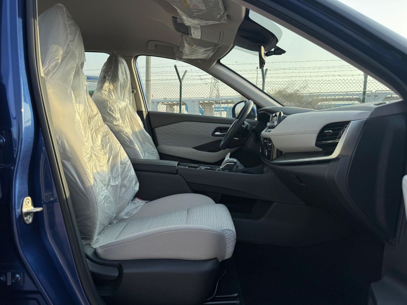 نيسان إكس تريل S 2.5L (169 HP) FWD 2024 GCC Export Only @ 73,000 AED