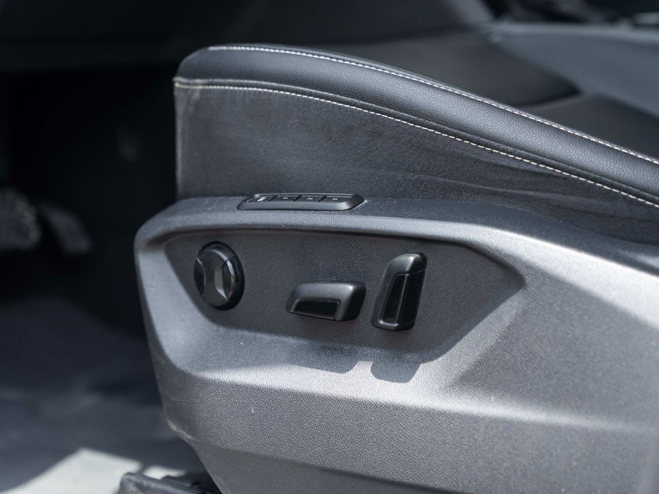 Volkswagen Teramont AED 2,516 PM • COMFORT-LINE • OFFICIAL VW WARRANTY UNTIL 2026 • PRISTINE CONDITION