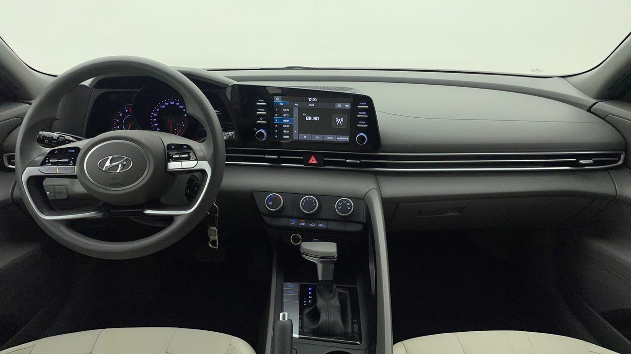 هيونداي إلانترا SMART 1.6 | بدون دفعة مقدمة | اختبار القيادة في المنزل