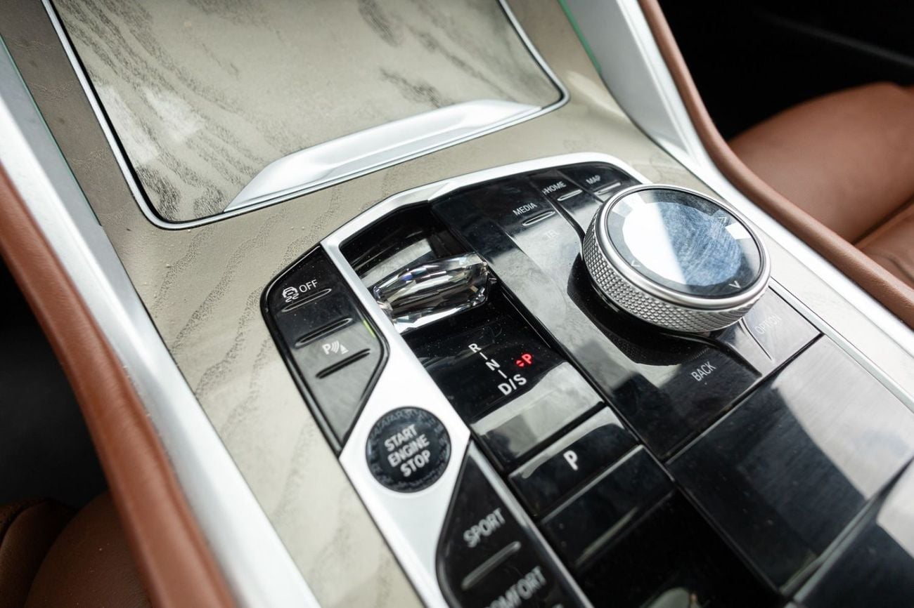 بي أم دبليو X6 40i M Sport 3.0L