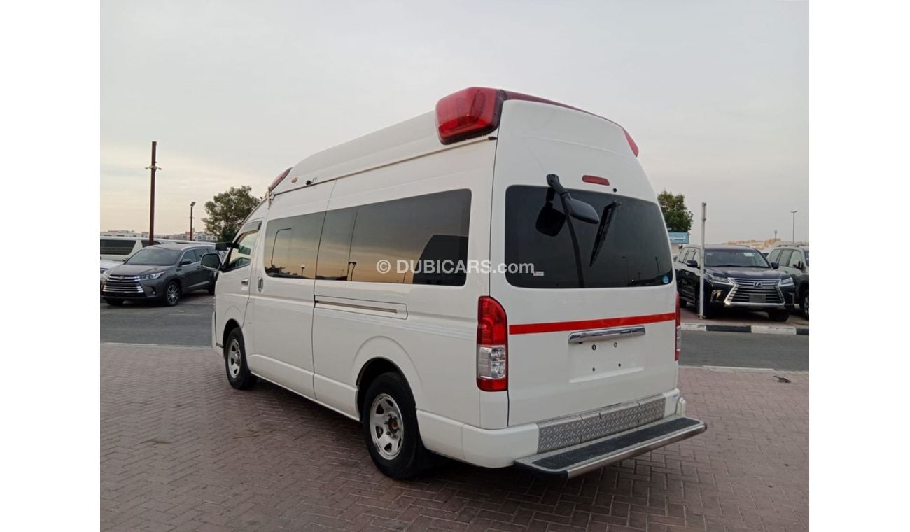 تويوتا هاياس TOYOTA HIACE VAN (AMBULANCE) RIGHT HAND DRIVE(PM53467)