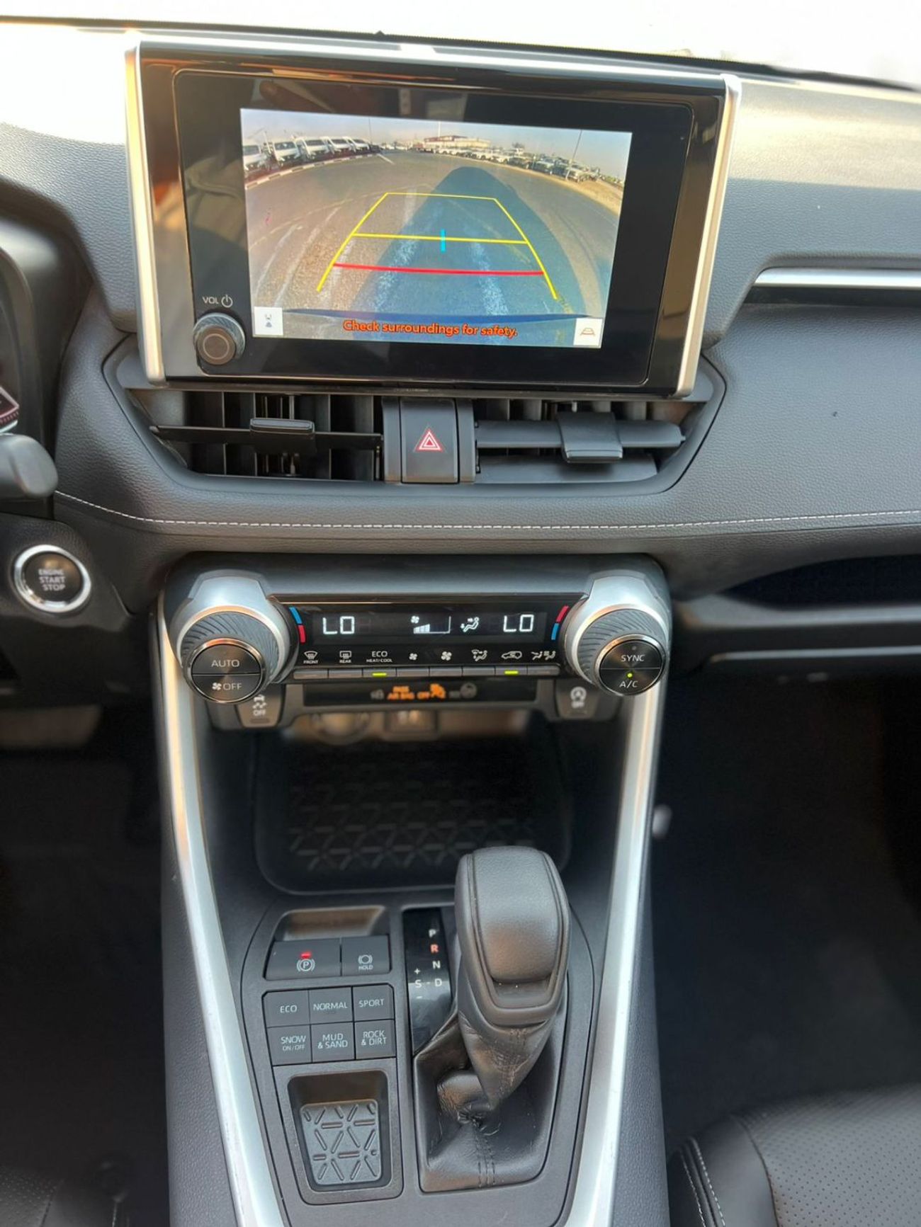 تويوتا راف ٤ 