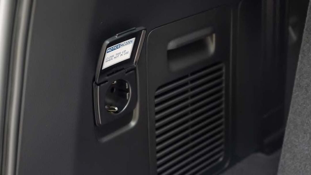 Toyota Land Cruiser GXR 4.0L Land Cruiser 4.0 GXR 2025 (rador) bahrain