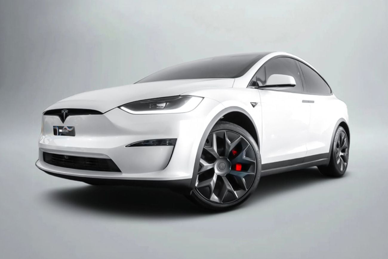 Tesla Model X PLAID