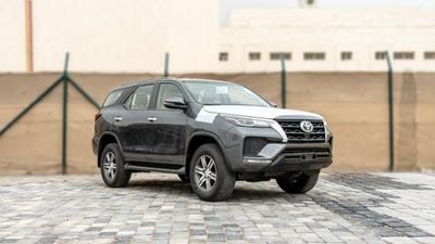 Toyota Fortuner EXR 2026 Toyota Fortuner GX 2.7L AT Petrol (Gray-Tan) 4WD