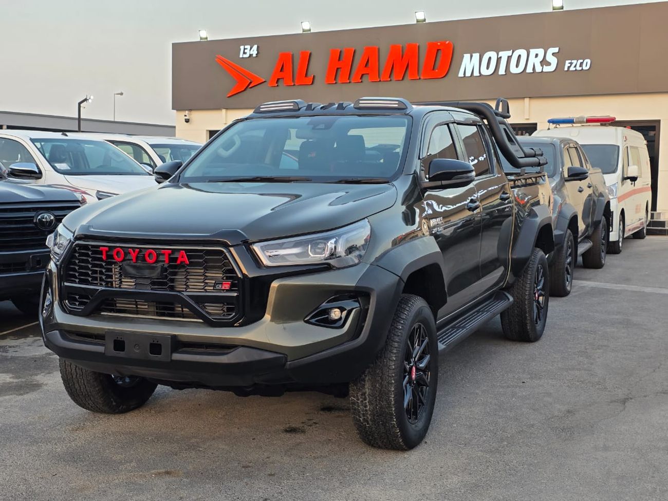 Toyota Hilux DIESEL 2.8 LITER ,GR 2024 SHAPE ,RHD ,AUTO TRANSMISSION