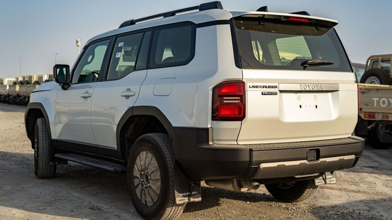 تويوتا برادو 2.7L 4-cylinder inline petrol, 4 door, 7 seats