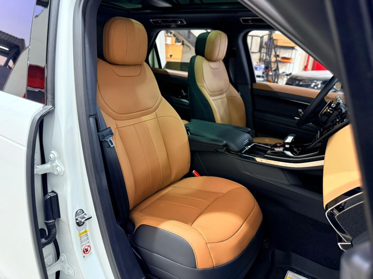 Land Rover Range Rover Sport P400 HSE