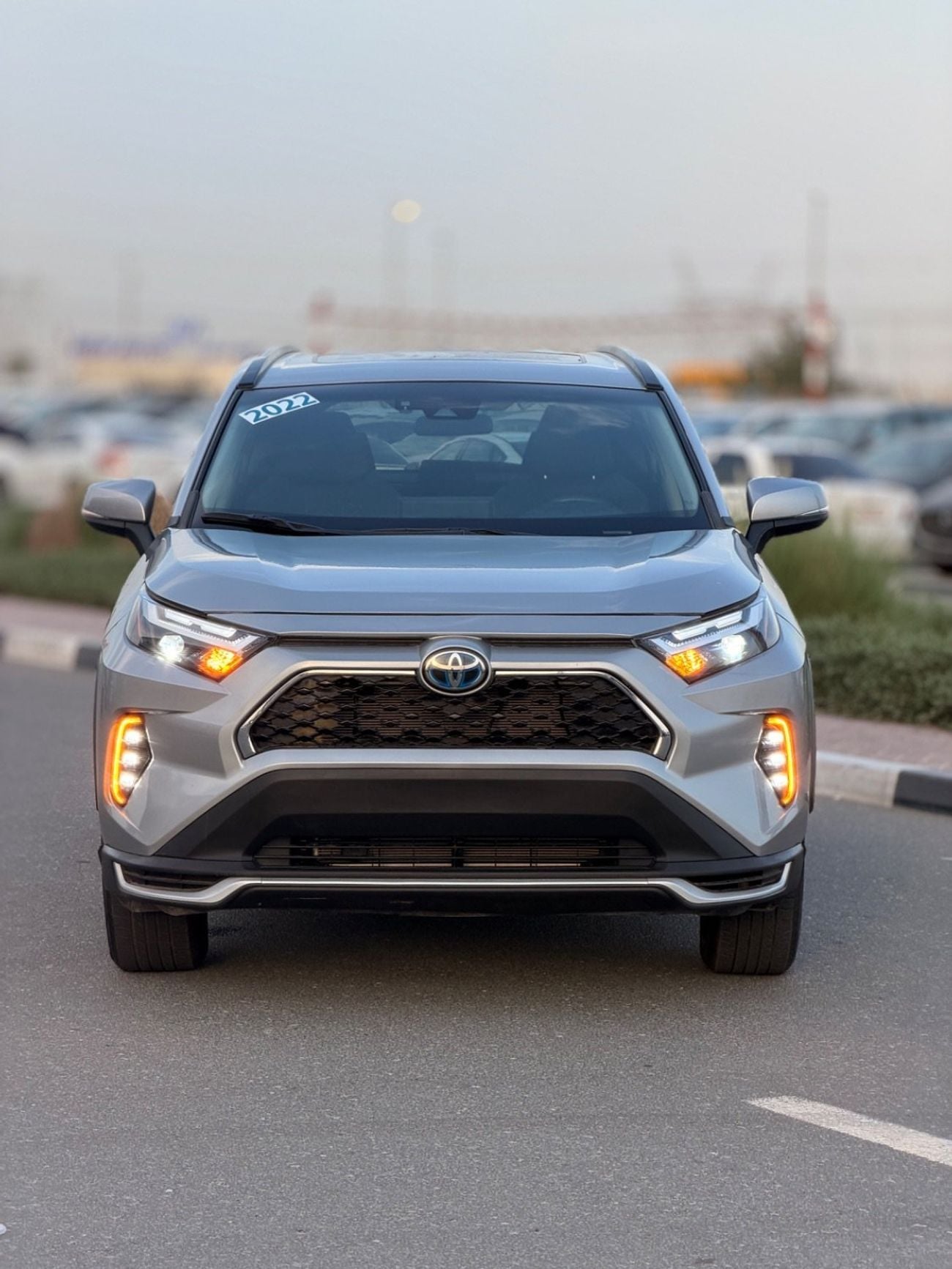 تويوتا راف ٤ XLE 2.5L