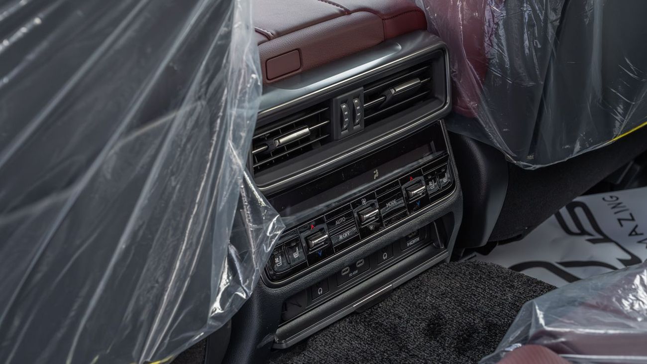 Lexus LX 700h LEXUS LX700h HEV 3.5 URBAN -2026YM