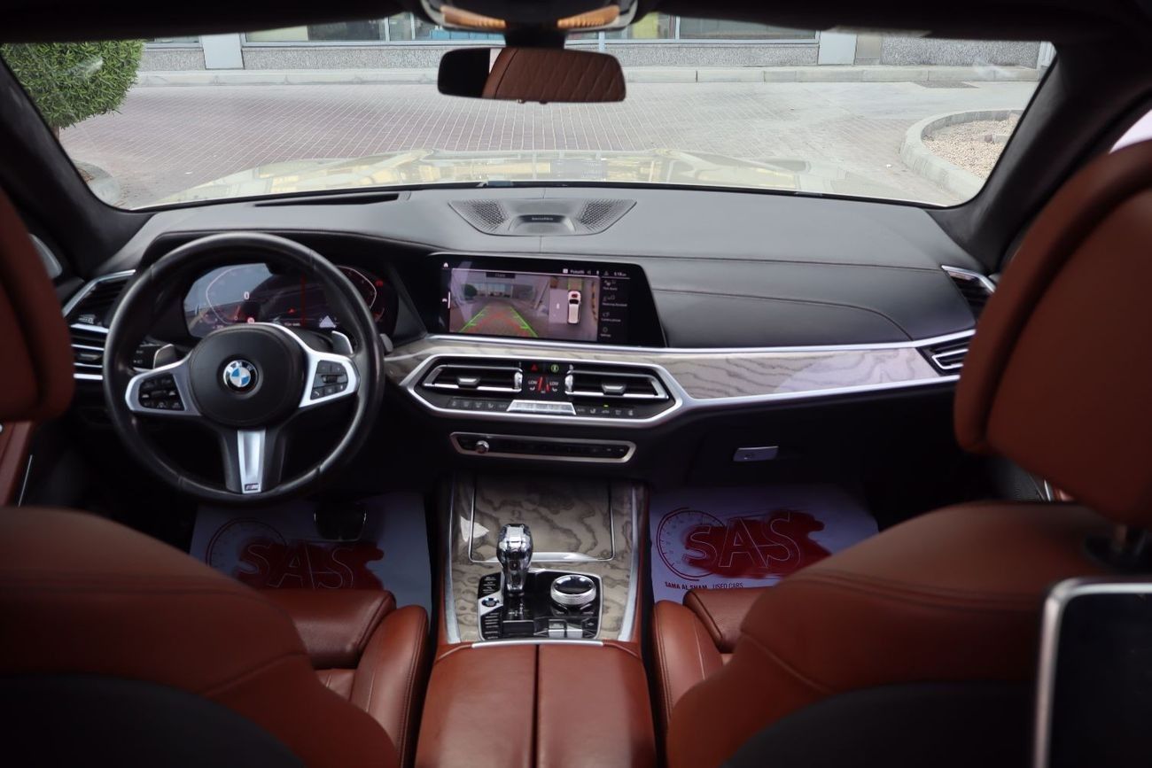 BMW X7 M50i 4.4L (530 HP)