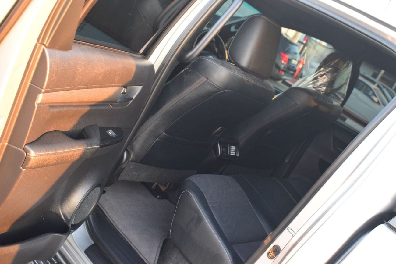 Toyota Hilux DIESEL HILUX ROGUE ,2.8L ,RIGHT HAND HAND DRIVE ,AUTO TRANSMISSION