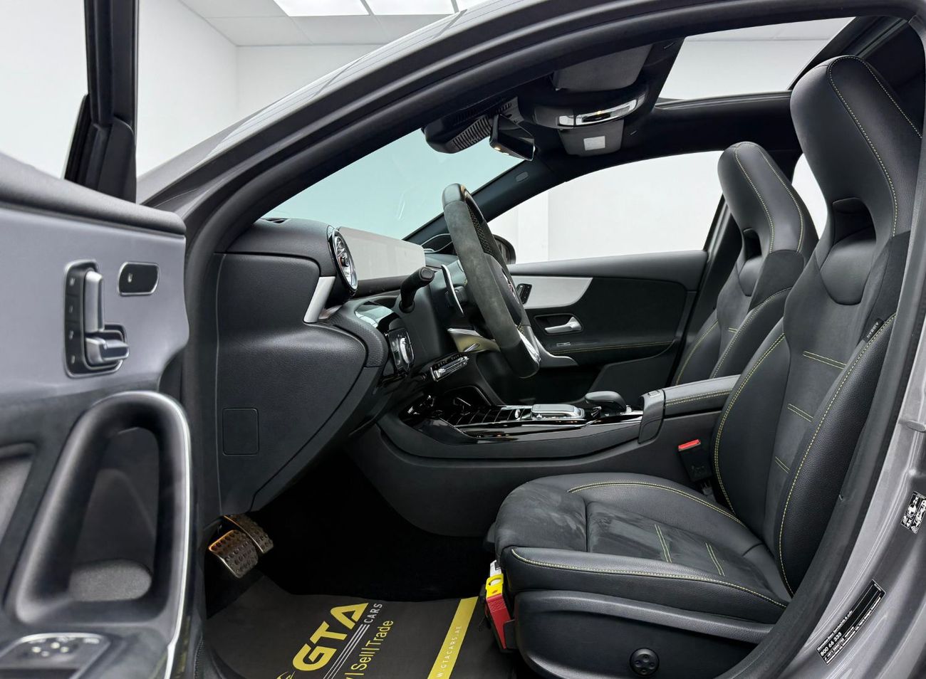 Mercedes-Benz A 45 S AMG 2022 Mercedes A45s AMG, 2026 Mercedes Warranty + Service Contract, Mercedes Full Service History,GCC