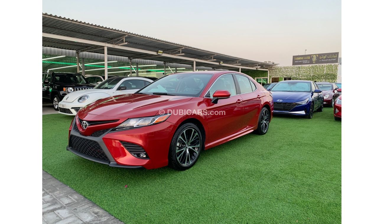 Used Toyota Camry 2020 for sale in Dubai - 498240