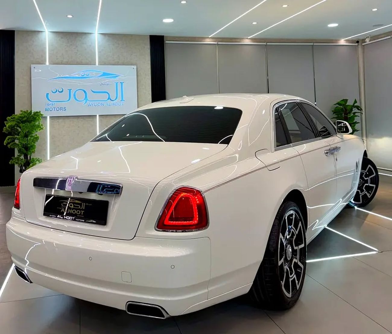 Rolls-Royce Ghost EWB 6.6L