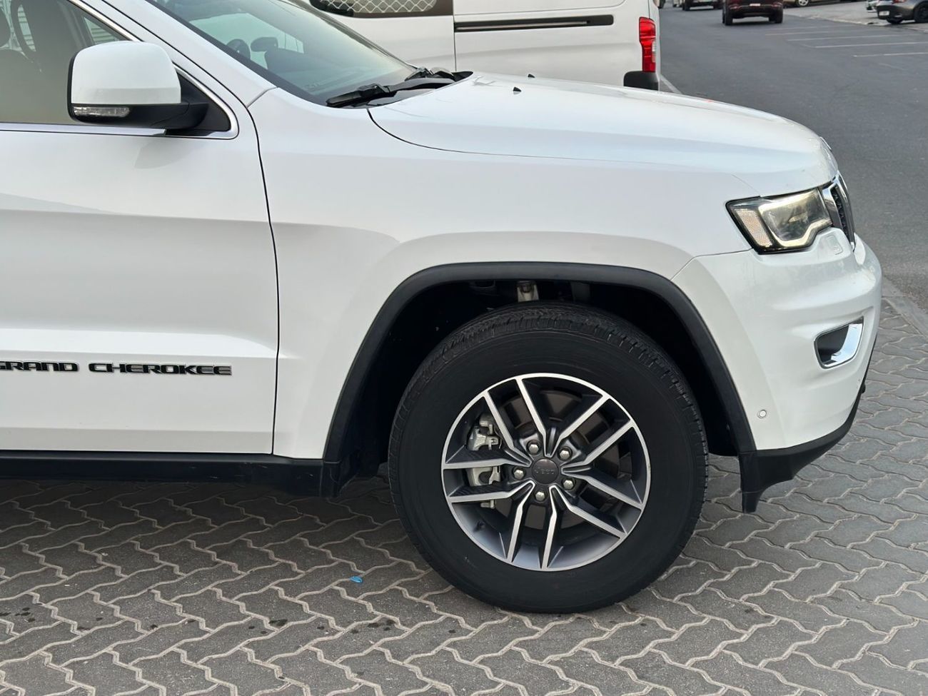 Jeep Grand Cherokee Laredo 3.6L 4WD