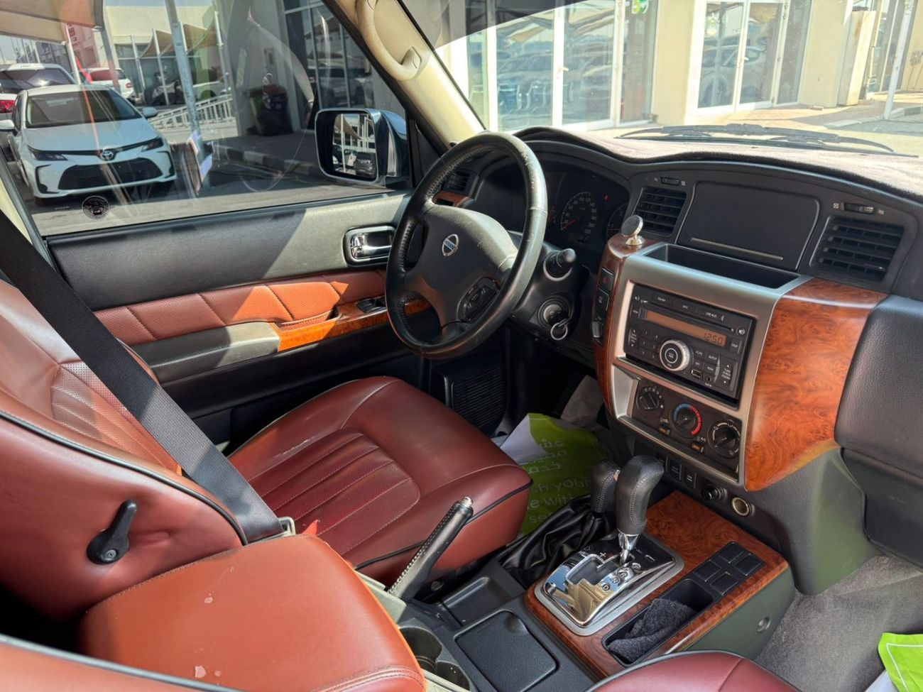 Nissan Patrol Safari NISSAN PATROL SAFARI 2016 GCC FULL OPTION PERFECT CONDITION