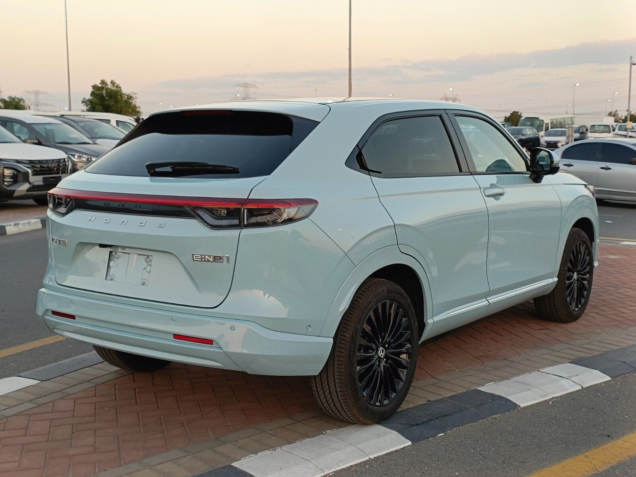 Honda e:NP1 Honda e:NP1 Elite Option / 510 KMS / 360 Cameras / Twin Panoramic Roof / Special Price (CODE#ENP1F)