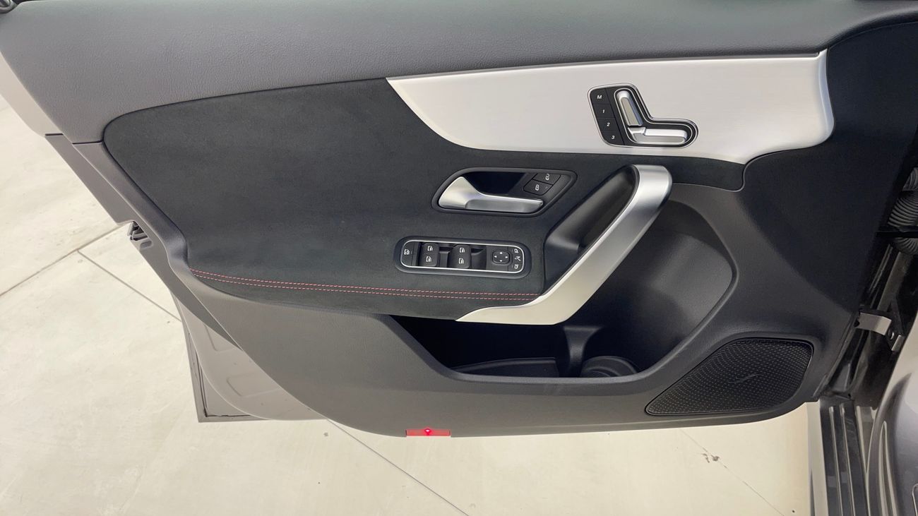 Mercedes-Benz A 200 AMG LINE 1.4 | Zero Down Payment | Home Test Drive