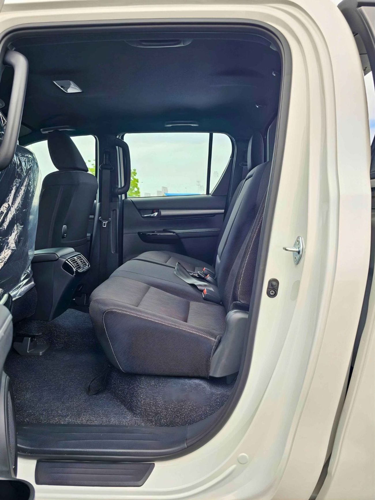 Toyota Hilux ADVENTURE SR5 ADVENTURE D-CABIN /4.0L V6 PETROL/18"A/WHEELS /ROLLBAR/360*CAMERA/FR&RR P/SENSOR (CODE#HADVAE)
