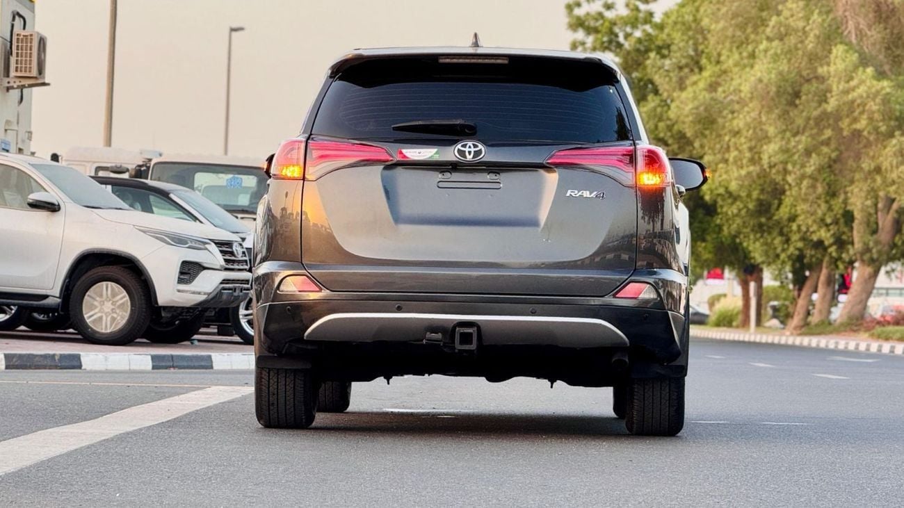تويوتا راف ٤ EXCELLENT CONDITION | REAR VIEW CAMERA | 2.0L PETROL ENGINE | 2019 | RHD | PREMIUM BLACK INTERIOR