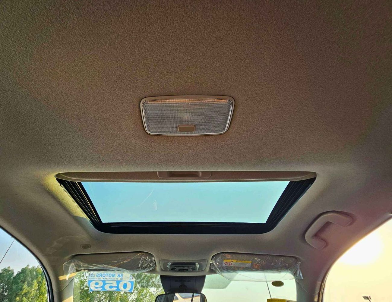 تويوتا فرونتلاندر HYBRID LUXURY / 2.0L PETROL V4 RADAR / SUNROOF/ DRIVER POWER SEATS (CODE#FLPA)