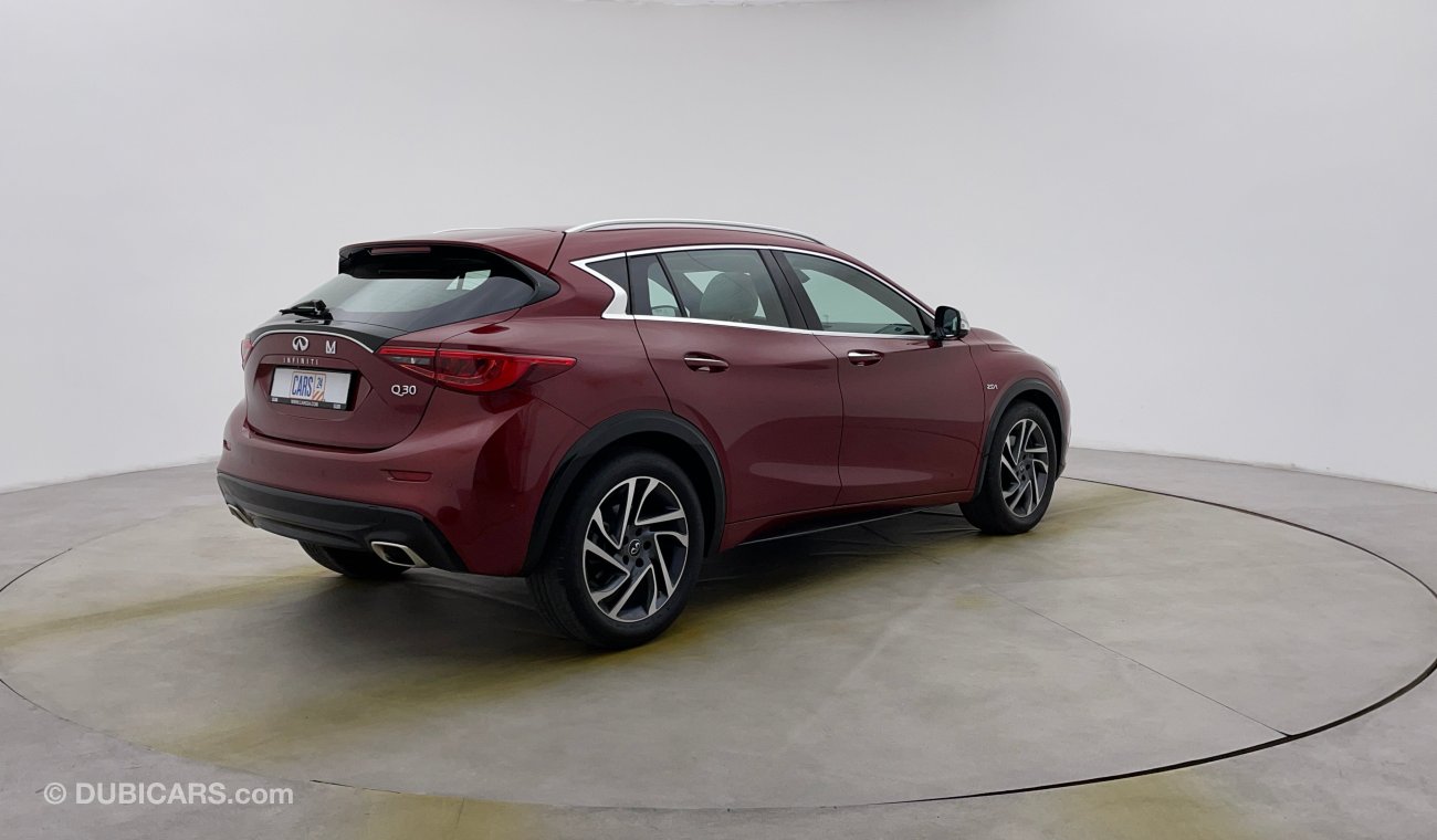 Infiniti Q30 Luxury Sensory 2000