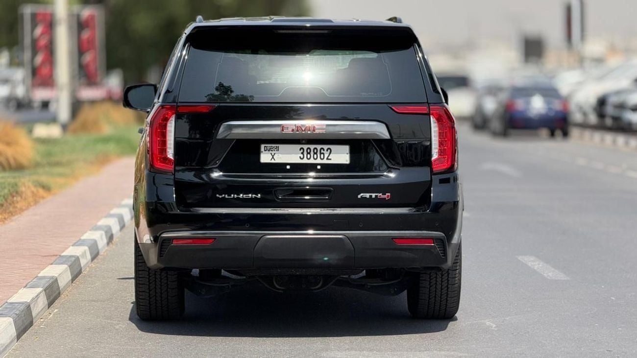 GMC Yukon 5.3 V8 AT4 (AWD)