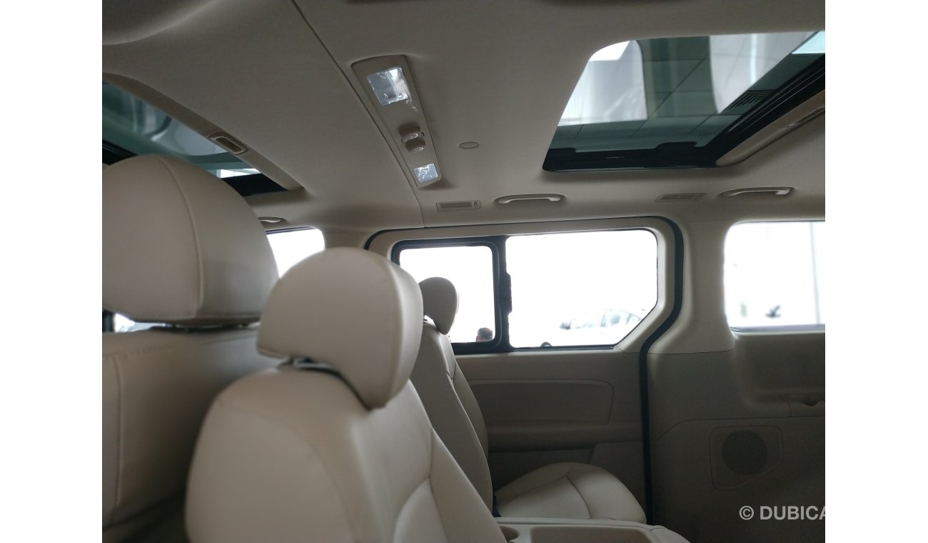 Hyundai H-1 HYUNDAI H1 9 SEATS 2019 MODEL