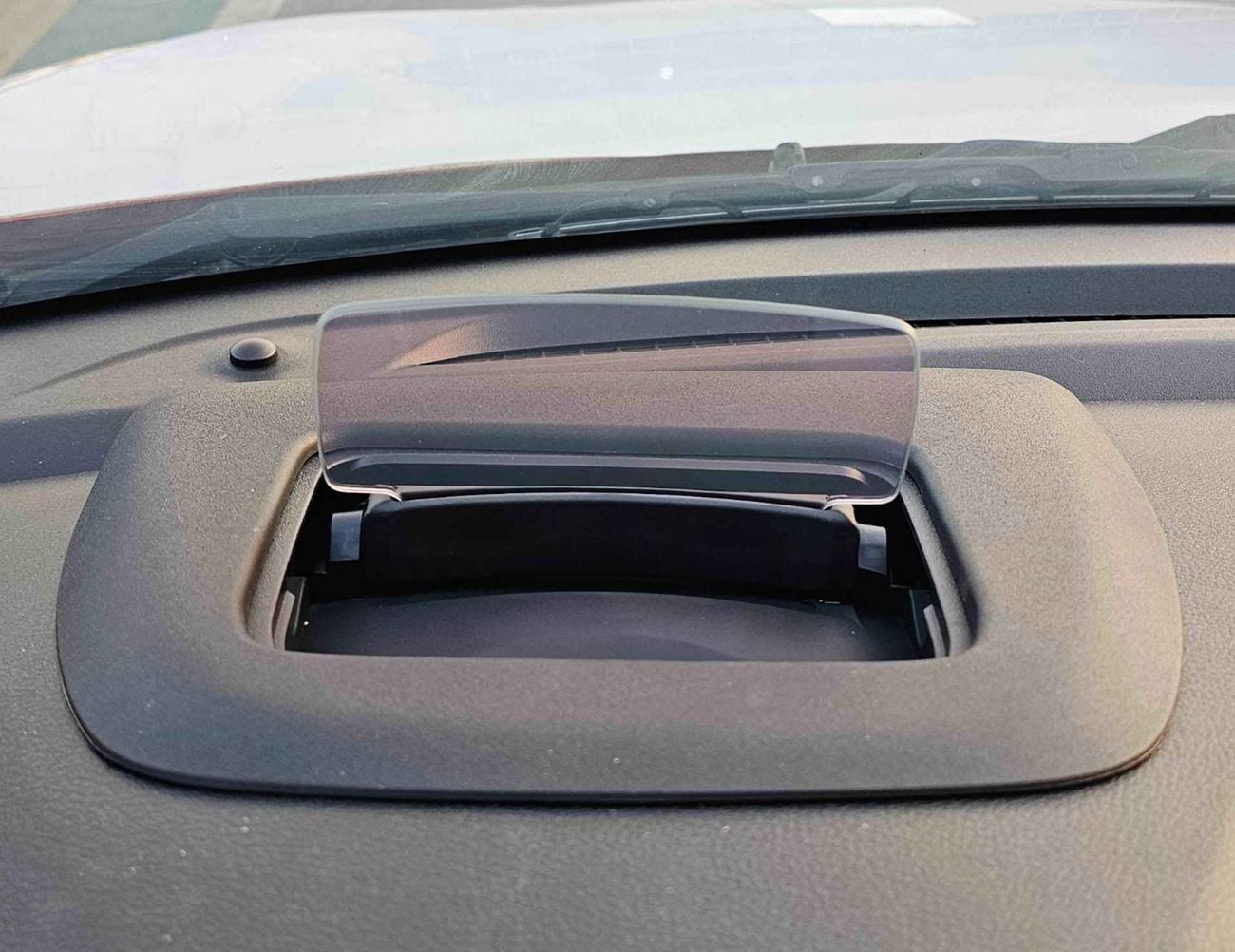 Suzuki Fronx GLX / EURO 5 HYBRID / 1.5L V4 / HEADUP DISPLAY / 360* CAMERAS / " 9" DISPLAY AUDIO (CODE # GLX)