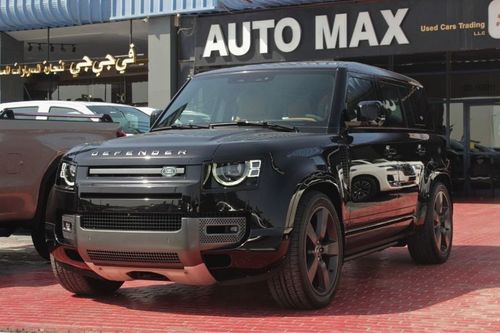 Land Rover Defender 110 X P525 5.0L,GCC, UNDER WARRANTY & SERVICE FROM AL TAYER