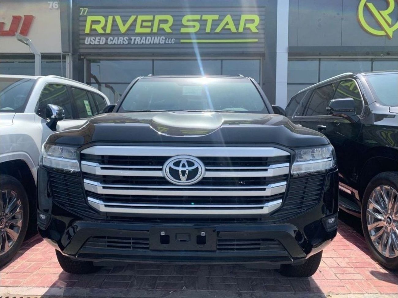 Toyota Land Cruiser EX.R 4.0L V6 BLACK INSIDE BLACK