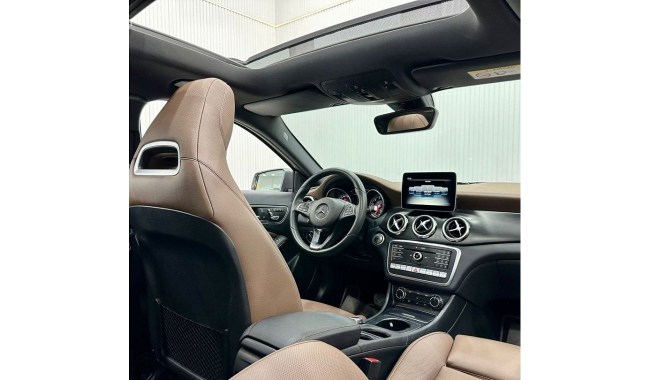 مرسيدس بنز GLA 250 Std 2018 Mercedes Benz GLA 250 4MATIC, Warranty, Full Service History, Full Options, Low Kms, GCC