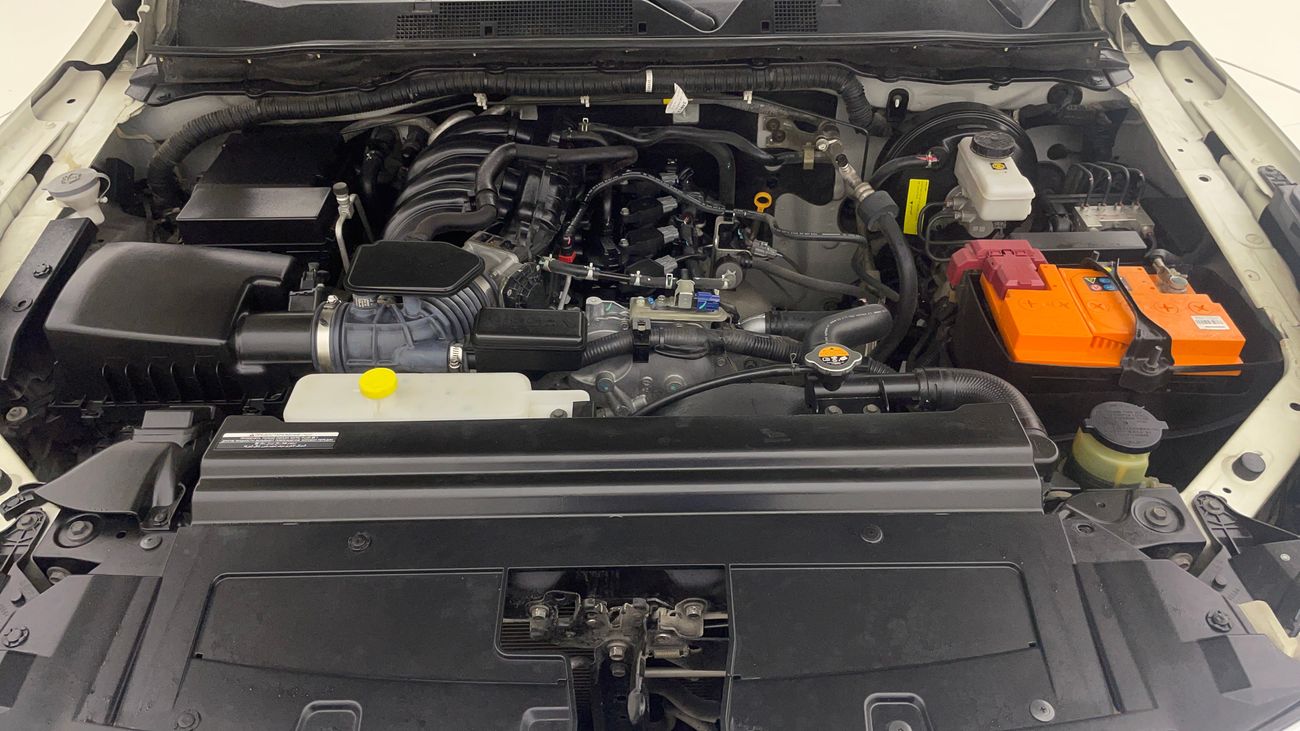 نيسان إكستيرا SE 2.5 | بدون دفعة مقدمة | اختبار القيادة في المنزل