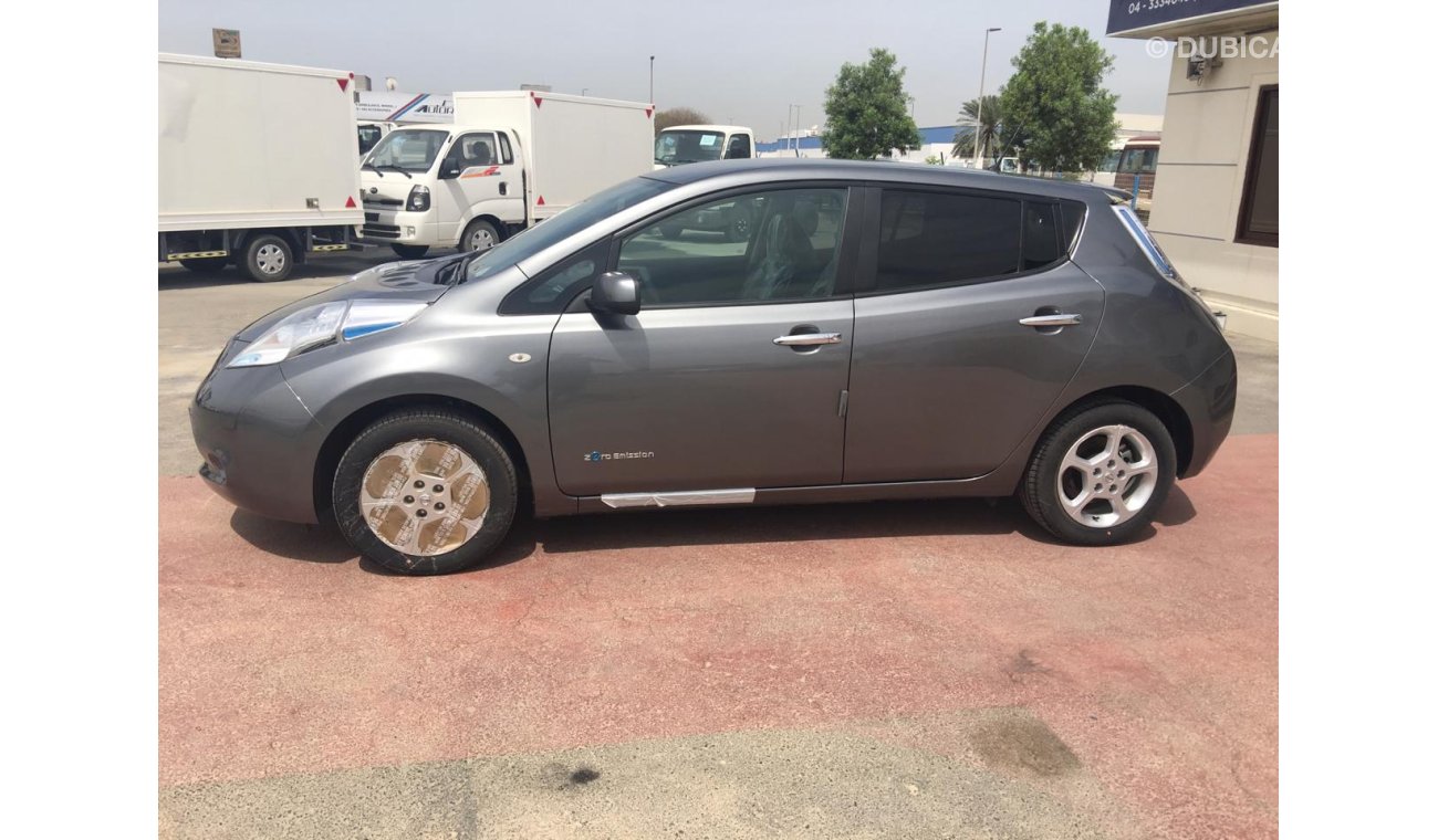New Nissan Leaf Zero Emission 2017 for sale in Dubai 315362