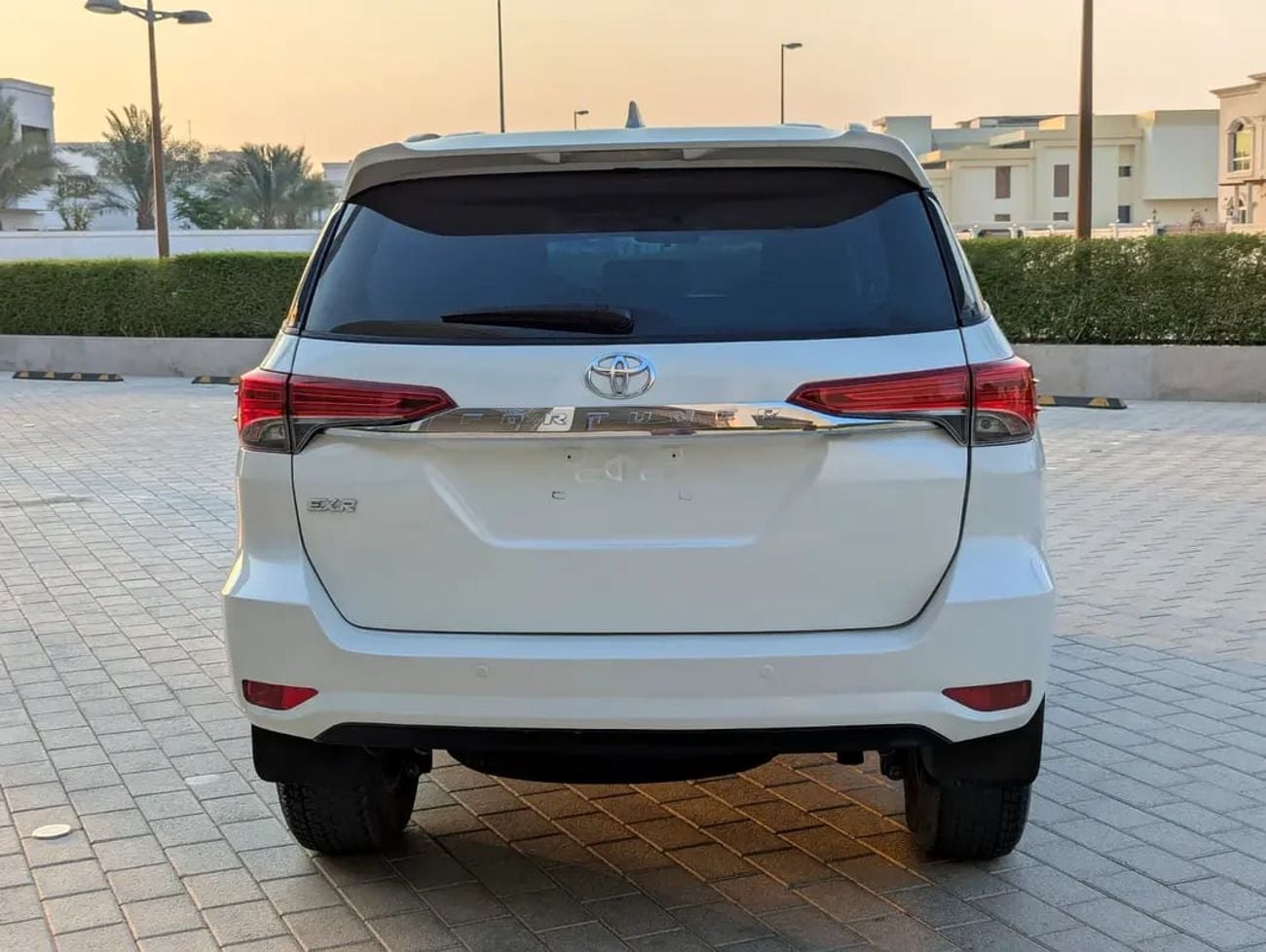 Toyota Fortuner EXR 2017 GCC Specs Interior and Exterior Excellent Condition V4 2.7L